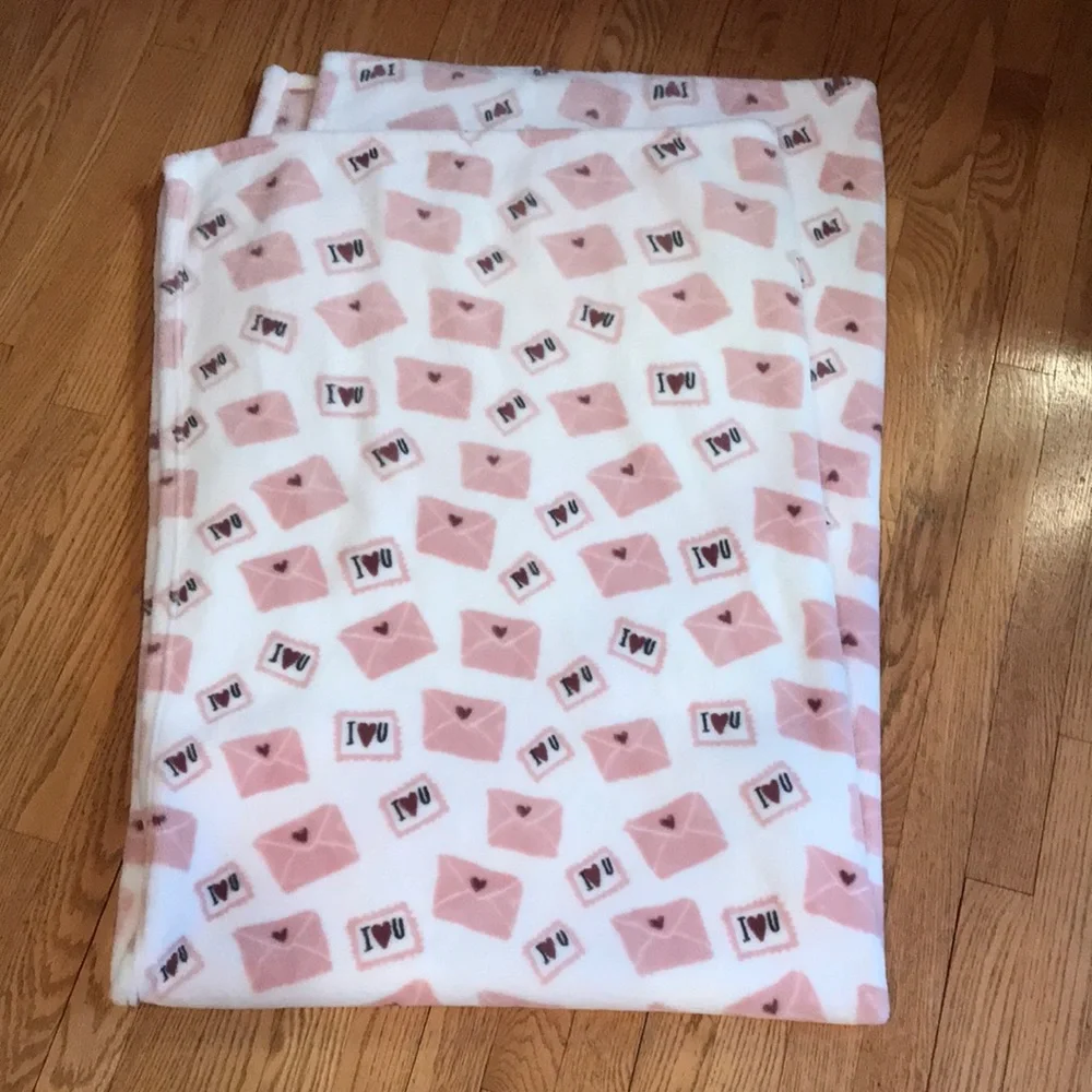 Plush Valentine’s Day Blanket